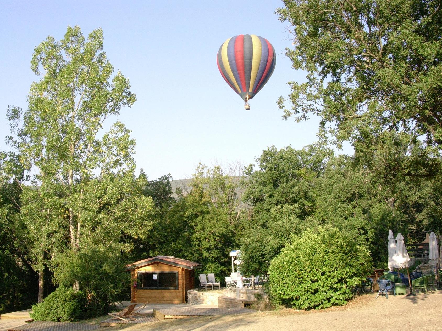 Pr Sentation Du Camping Naturiste Les Lauzons En Haute Provence