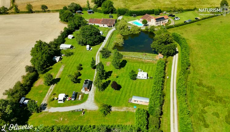 camping naturiste dans les Deux-Sèvres